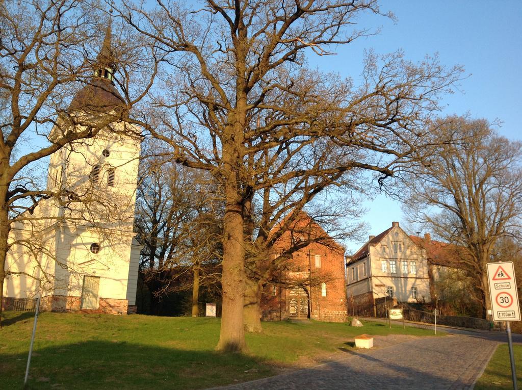 Landpension Zum Kleinen Urlaub Wredenhagen Esterno foto